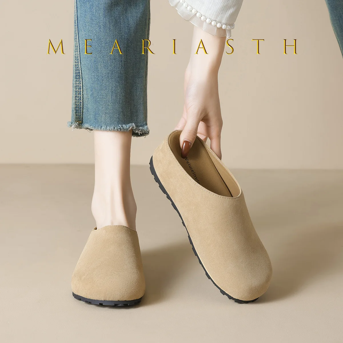 

House Slippers Platform Shoes Cover Toe Slides Slipers Women Winter Footwear Plush 2025 Female Shoes Cover Toe Plush Slippers