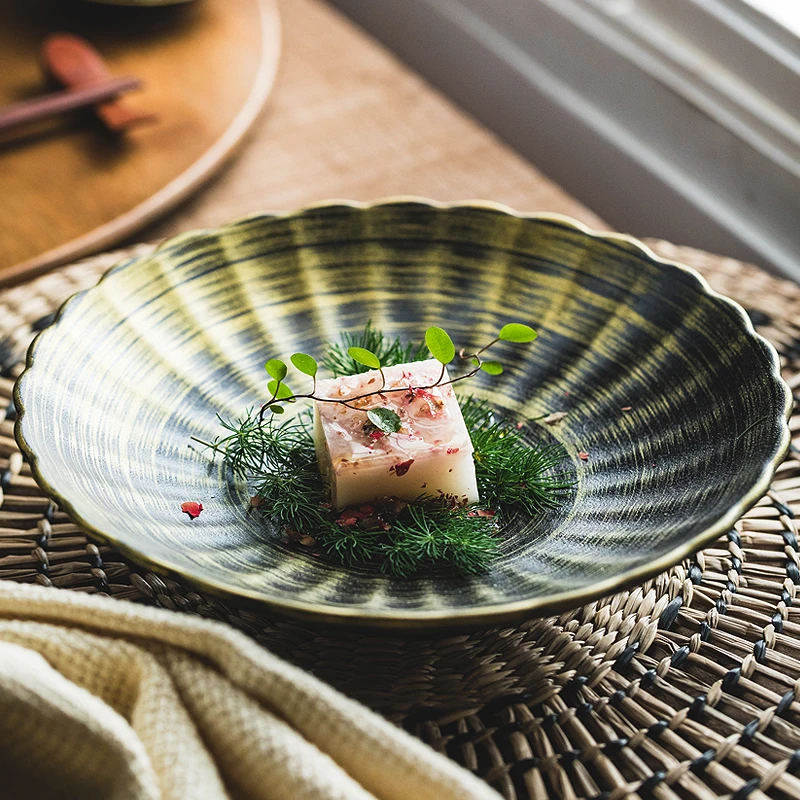 

Premium Gold-Trimmed Japanese Plate, High-End Deep Dish for Restaurants, Elegant Dining Plate for Special Occasions