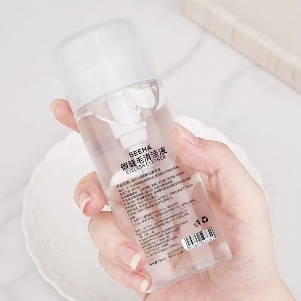 Isunley LASH Eyelash Extension Shampoo 60ml Eyelid Foaming Cleanser Wash for Extensions & Natural Lashes Safe Makeup Remover