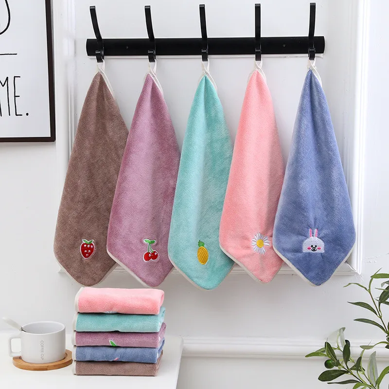 1Pc 30x30cm Microfiber Square Towel Soft Water Absorption Hanging Embroidery Gift Children\'s Handkerchief Wash Face Cloth