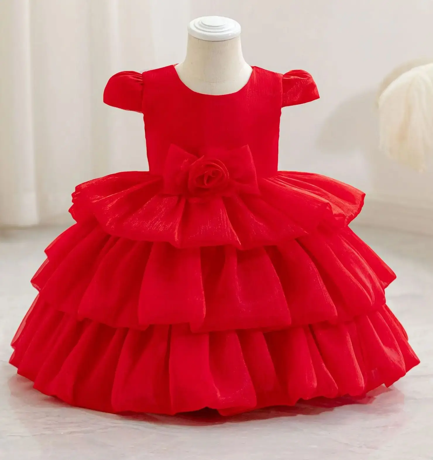 

Новое праздничное платье для маленьких девочек, многоярусные платья для девочек, детская красная одежда с пышными рукавами на день рождения, От 6 месяцев до 4 лет