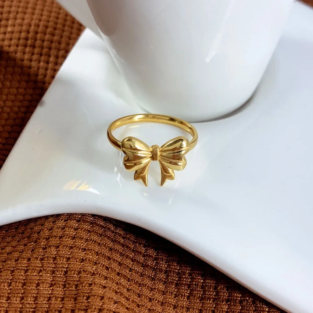 Portable Gold Fashion Woman Rings Electroplate Bow Knot Shape Bowknot Rings Jewelry Gift