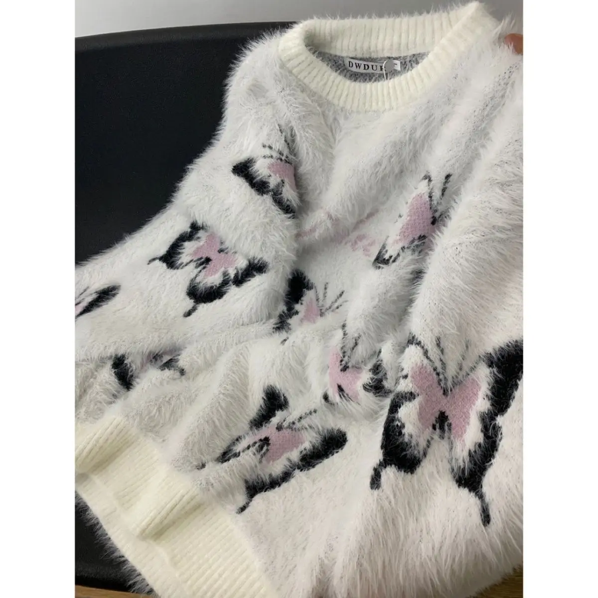 Lazy style butterfly sweater autumn and winter new design sense niche round neck soft glutinous thickened knit sweater toptrendy