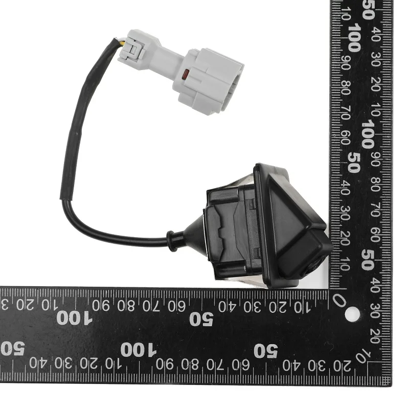 95760-3Z250 957603Z250 Rear View Reversing Camera For 2011-2015 Hyundai i40 Saloon 957603Z250 95760-3Z300 95760-3Z550