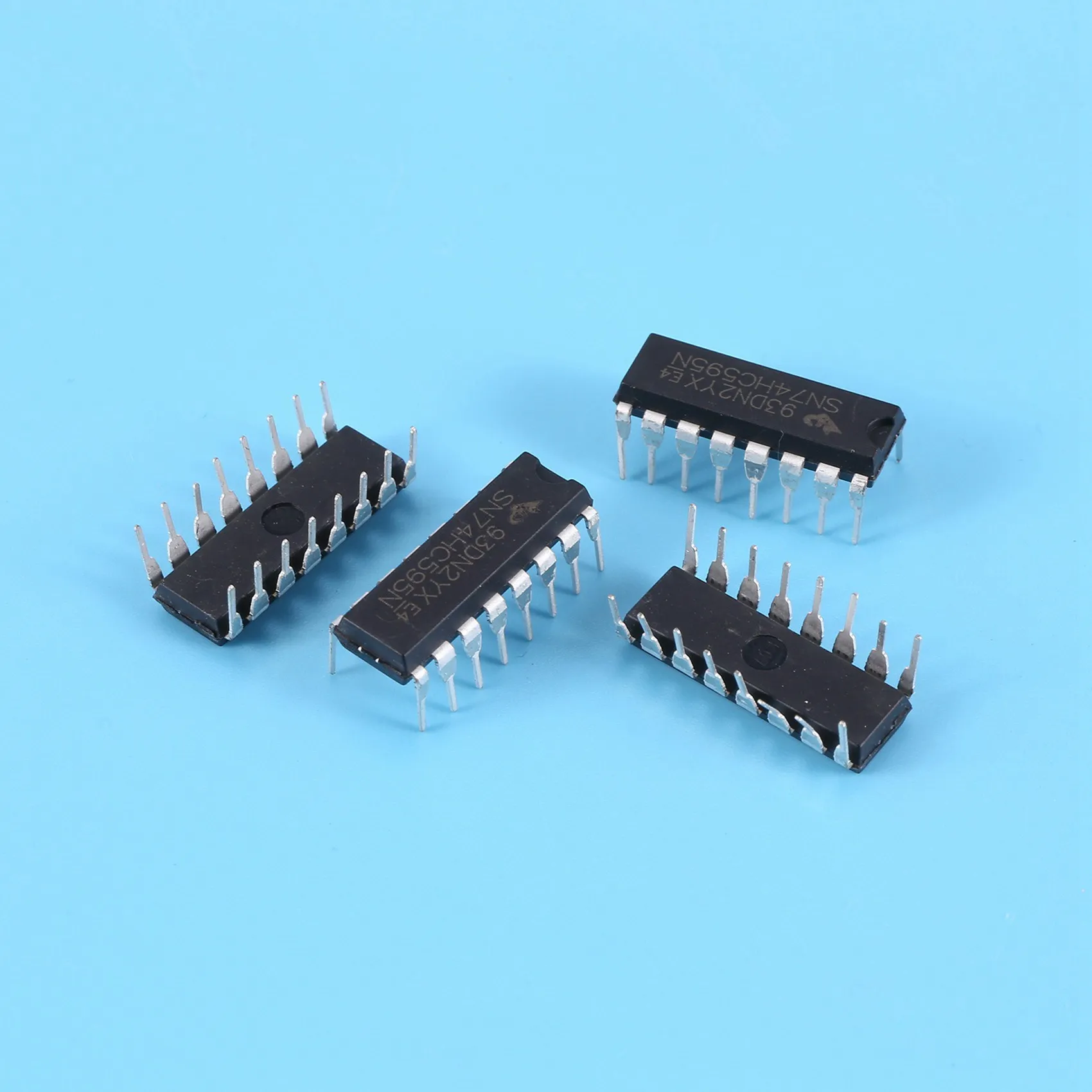 Gift For Her 50Pcs 74HC595 IC 8-Bit Shift Register DIP-16 TEXAS Circuit With Pins
