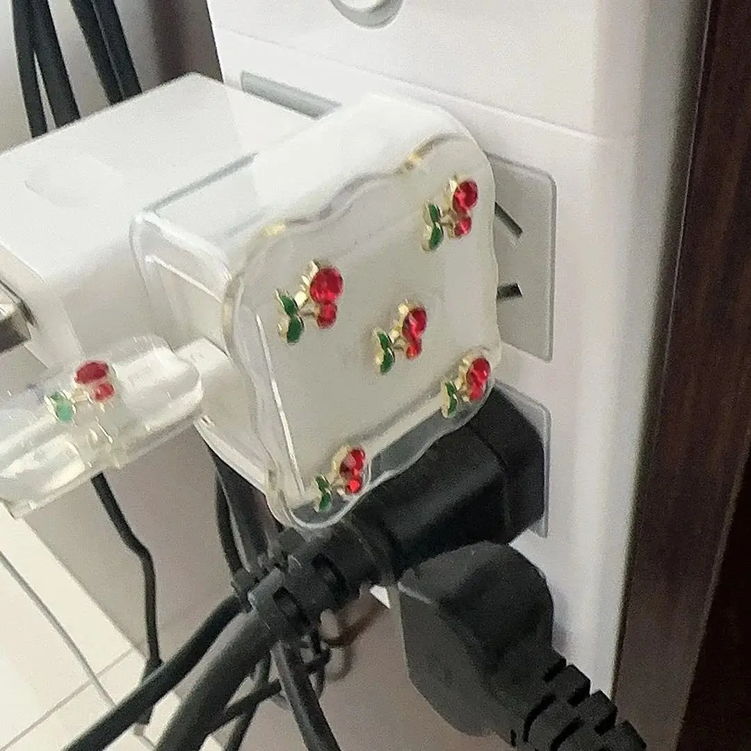 

Прозрачный блестящий чехол-накладка с бантом для зарядного устройства Apple iPhone 18W/20W, лазерный органайзер для кабеля, защита для проводов