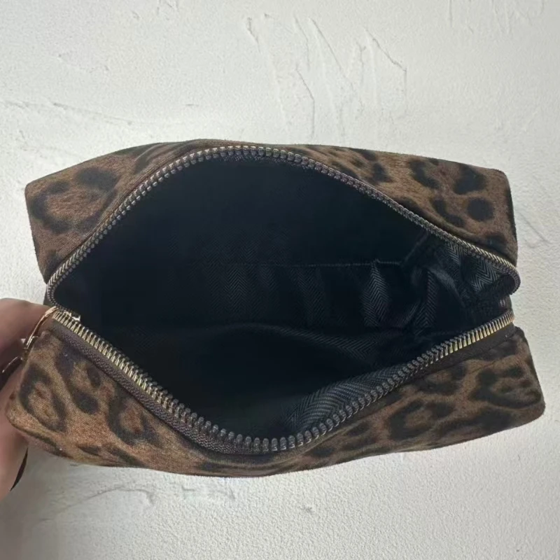 This Reliable High‑Quality Wash Bag Will Bring You Pleasant And Convenient Storage Experience Always