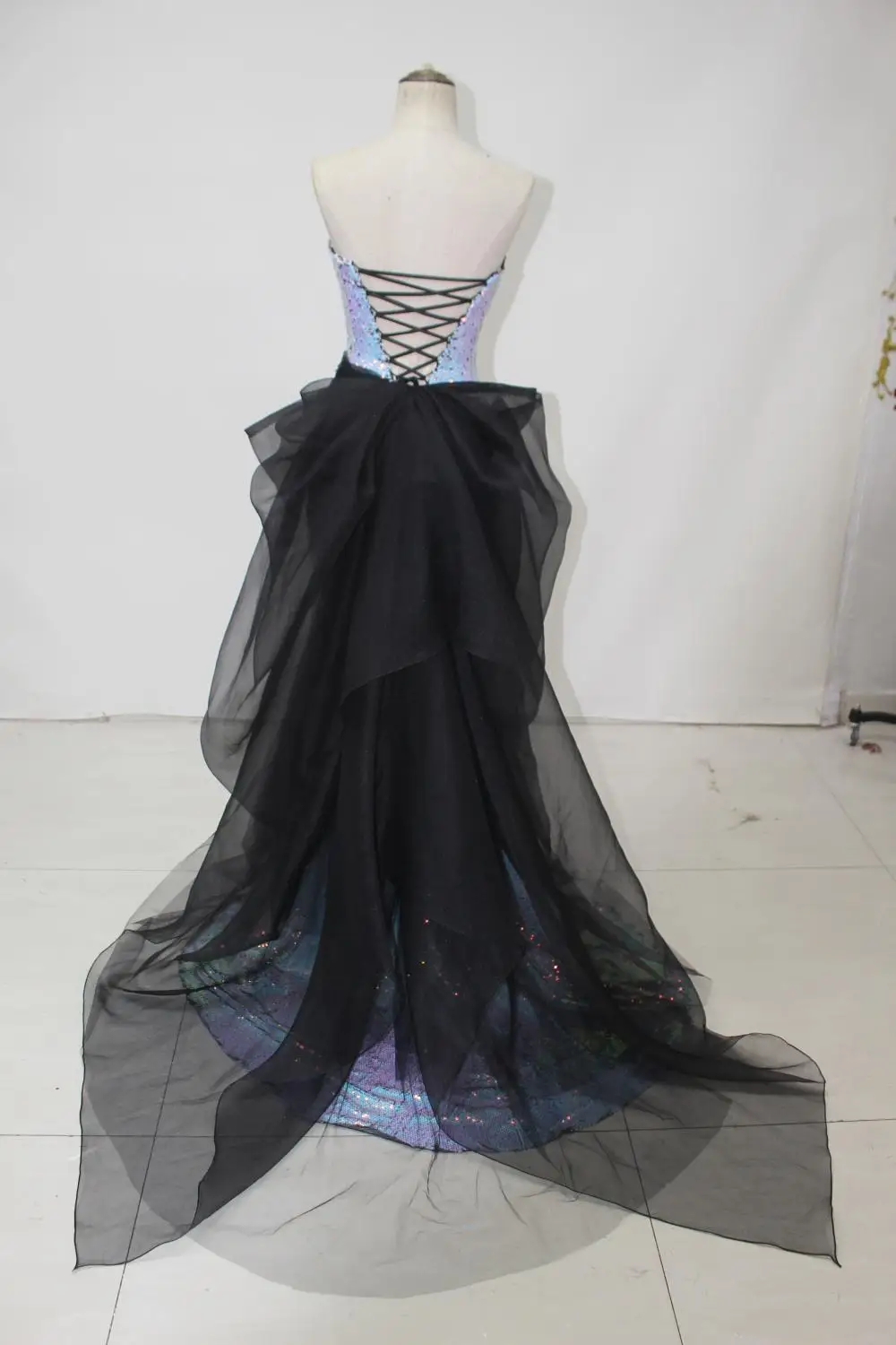 Robe de Soirée de Forme Sirène en Tulle pour Mariée, Tenue Éducative, Sans Bretelles, à Lacets dans le Dos, à Volants, à Paillettes, Quelle que soit la Longue Tenue, Nouvelle Collection