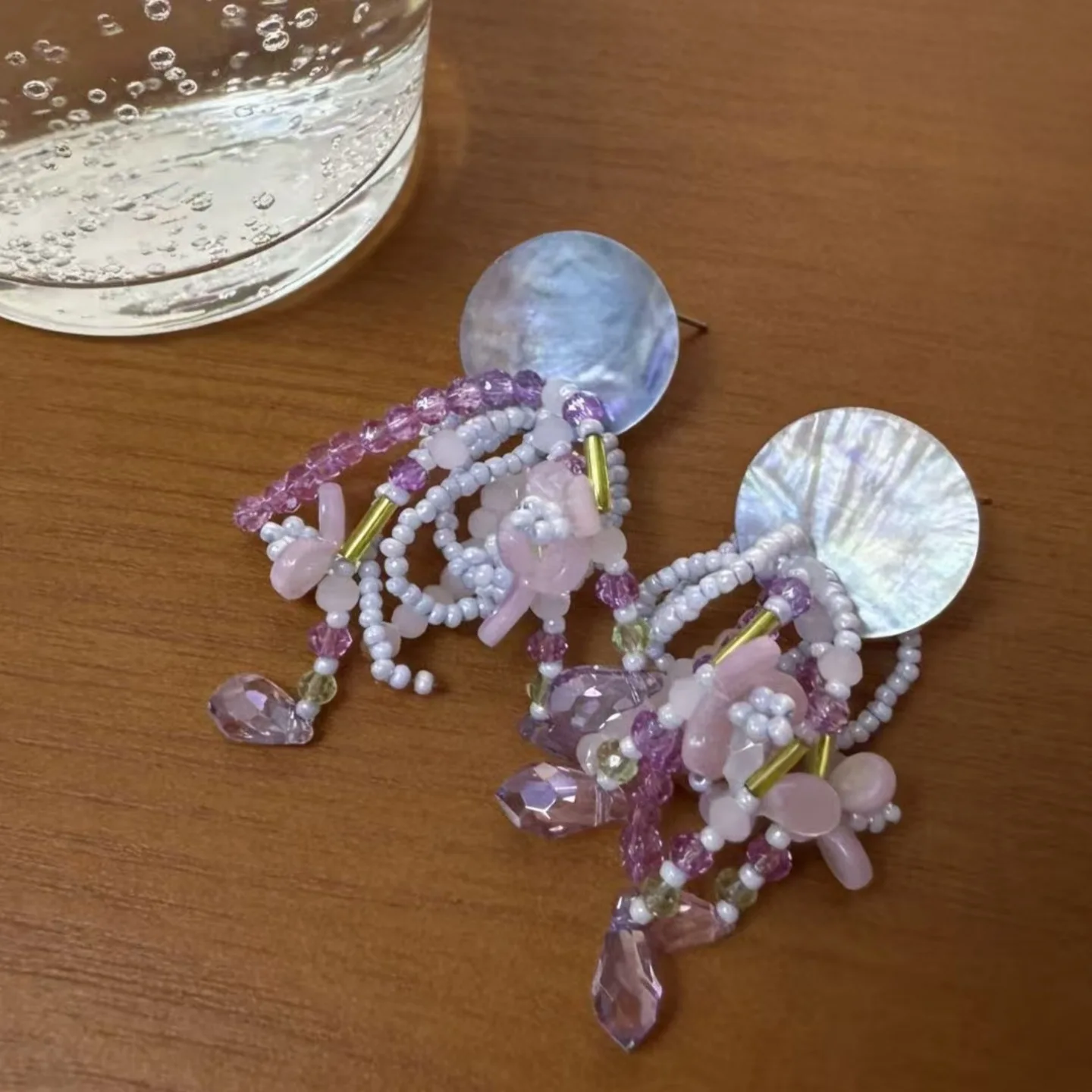 Purple dream, super fairy French purple shell beaded crystal earrings, high-end niche temperament vacation earrings