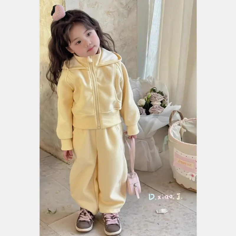 Girls' Slim Fit Set 25 Spring New Style Children's Slim Fit Versatile Hoodie Jacket Flared Pants Trend