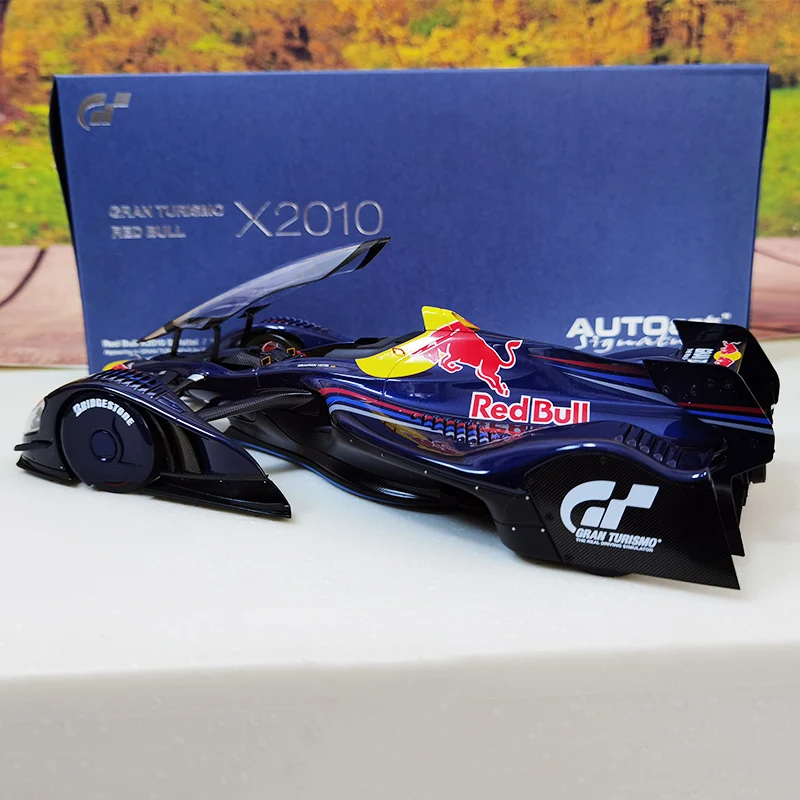 AUTOART 1:18 RED BULL X2010 GT5 game version of car model Static alloy car model collection gift to friends and relatives 18108