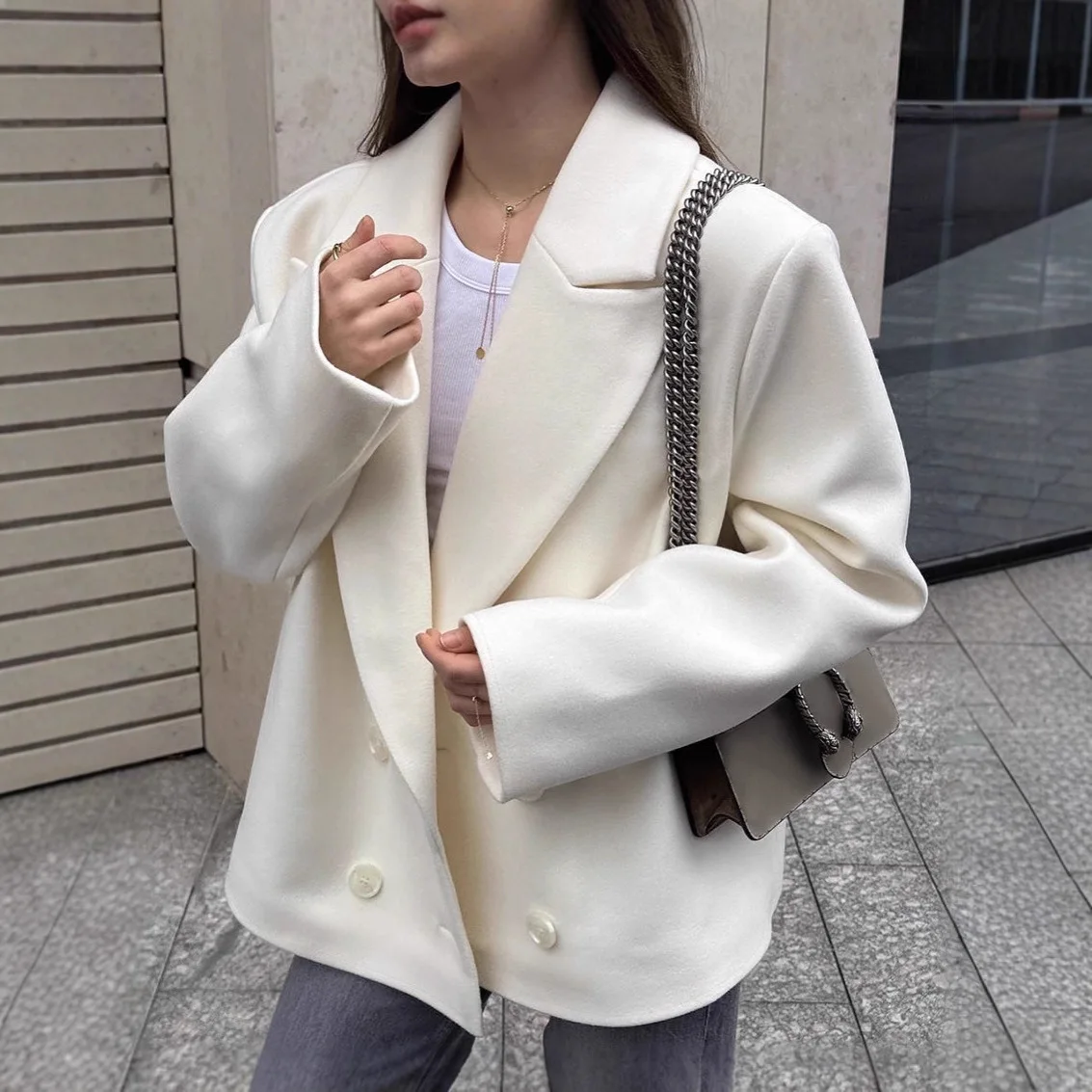 

Elegant White Autumn Womne's Woolen Coat Lapel Collar Double-Breasted Loose Fit Blazer For Female Office Formal Lady Outerwear