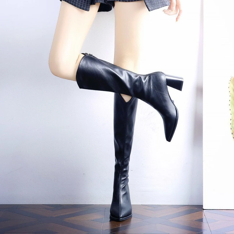 

Сплошной цвет, элегантные длинные сапоги на каблуке для женщин, удобные женские туфли из искусственной кожи в готическом стиле 2025 года, шикарные женские туфли до колена Y2k