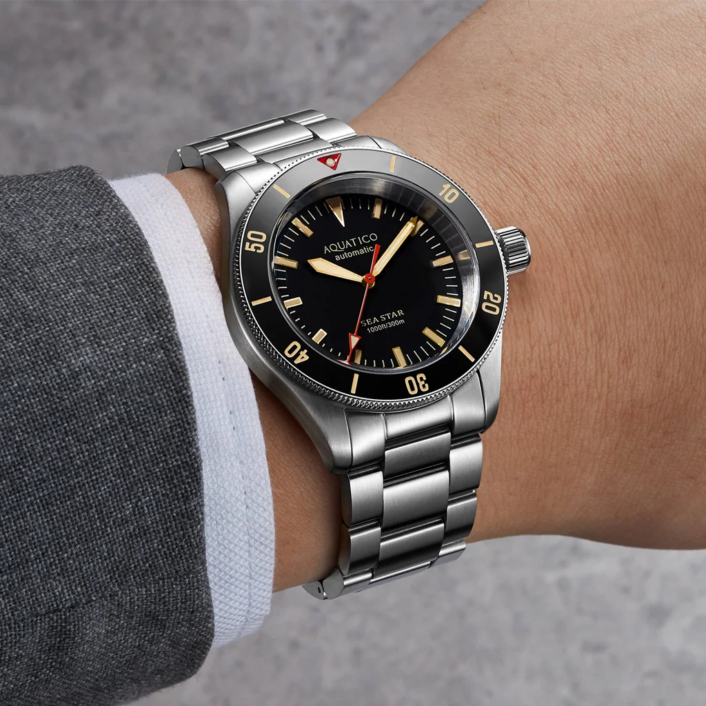 Aquatico Sea Star Black Dial Ceramic Bezel (NH35 NO DATE)