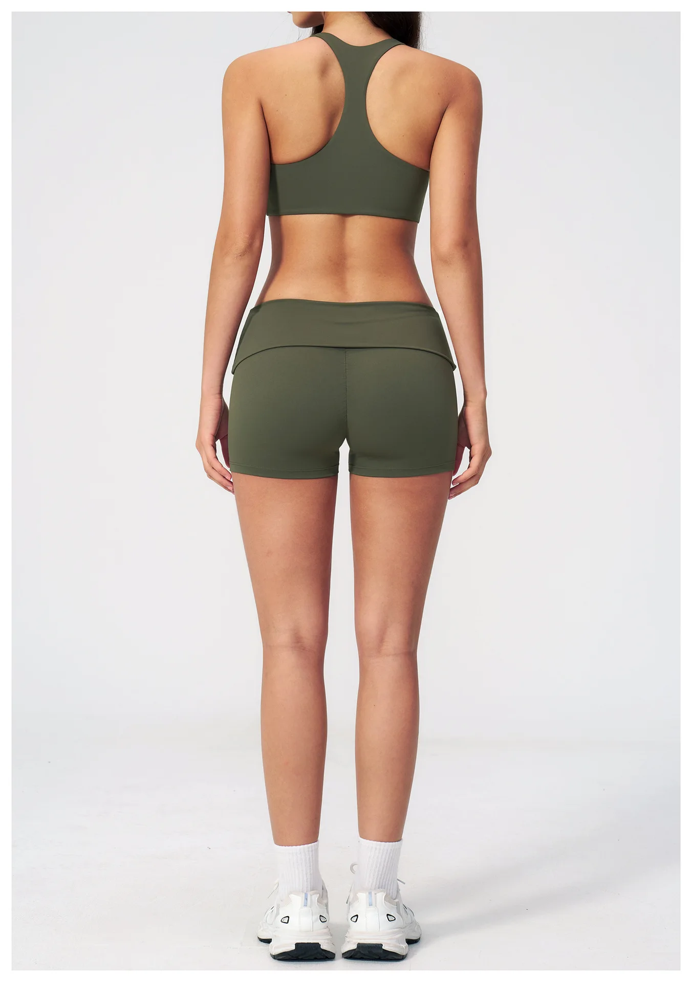 Size chart and fit details