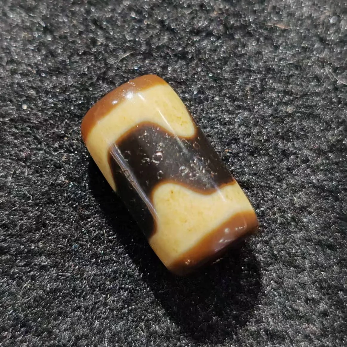 

1 Pcs Taiwan Penetration Barrel Beads High Oil Teeth Yellow Agate Tianzhu Necklace Pendant Bracelet DIY Accessories Dzi