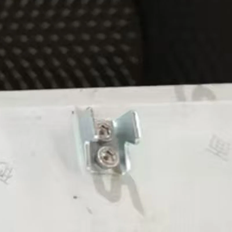 Commercial Automatic Skinning Machine Meat Skin Remover Pig Skin Peeler Removing Machine for Slaughterhouses Food Plants