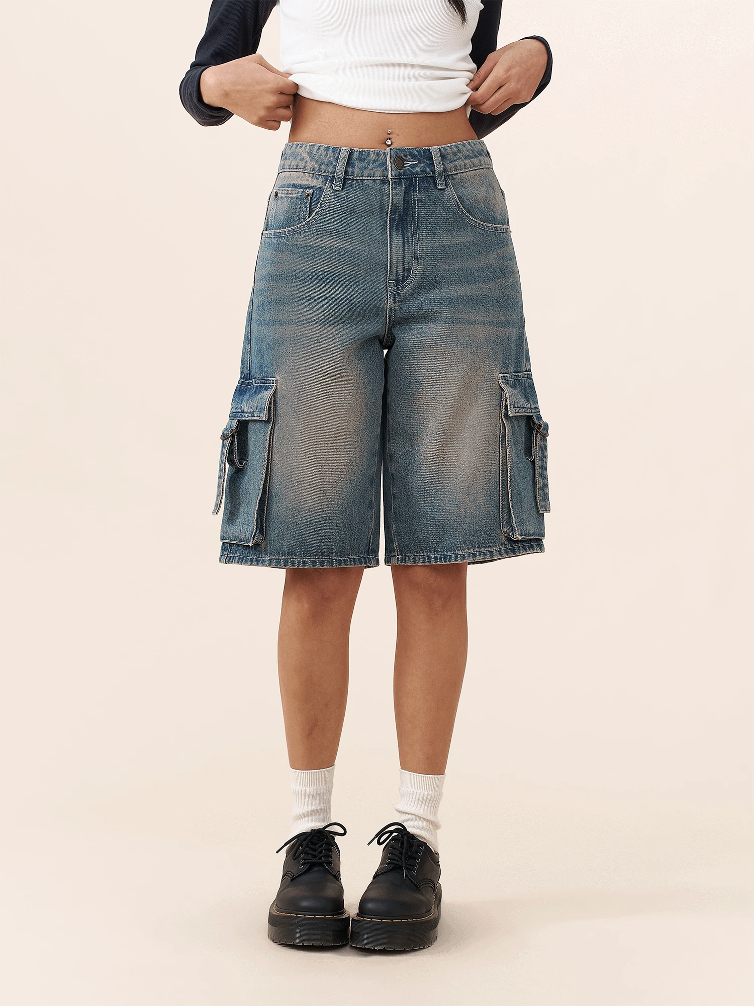 

Джинсовые шорты Yescci в американском ретро-стиле с карманами, винтажный уличный стиль, нейтральный тренд, свободный крой, естественная талия