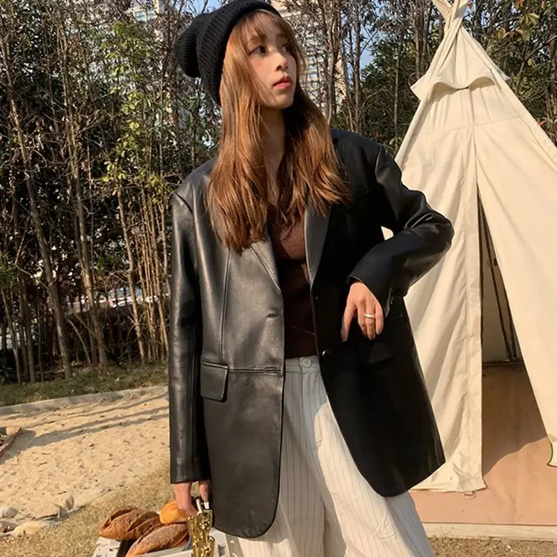 어깨 패드 포함, 중간 길이 가죽 여성 봄 새 워시 가죽 루즈 윈드 브레이커 재킷 가죽 정장 재킷 J136