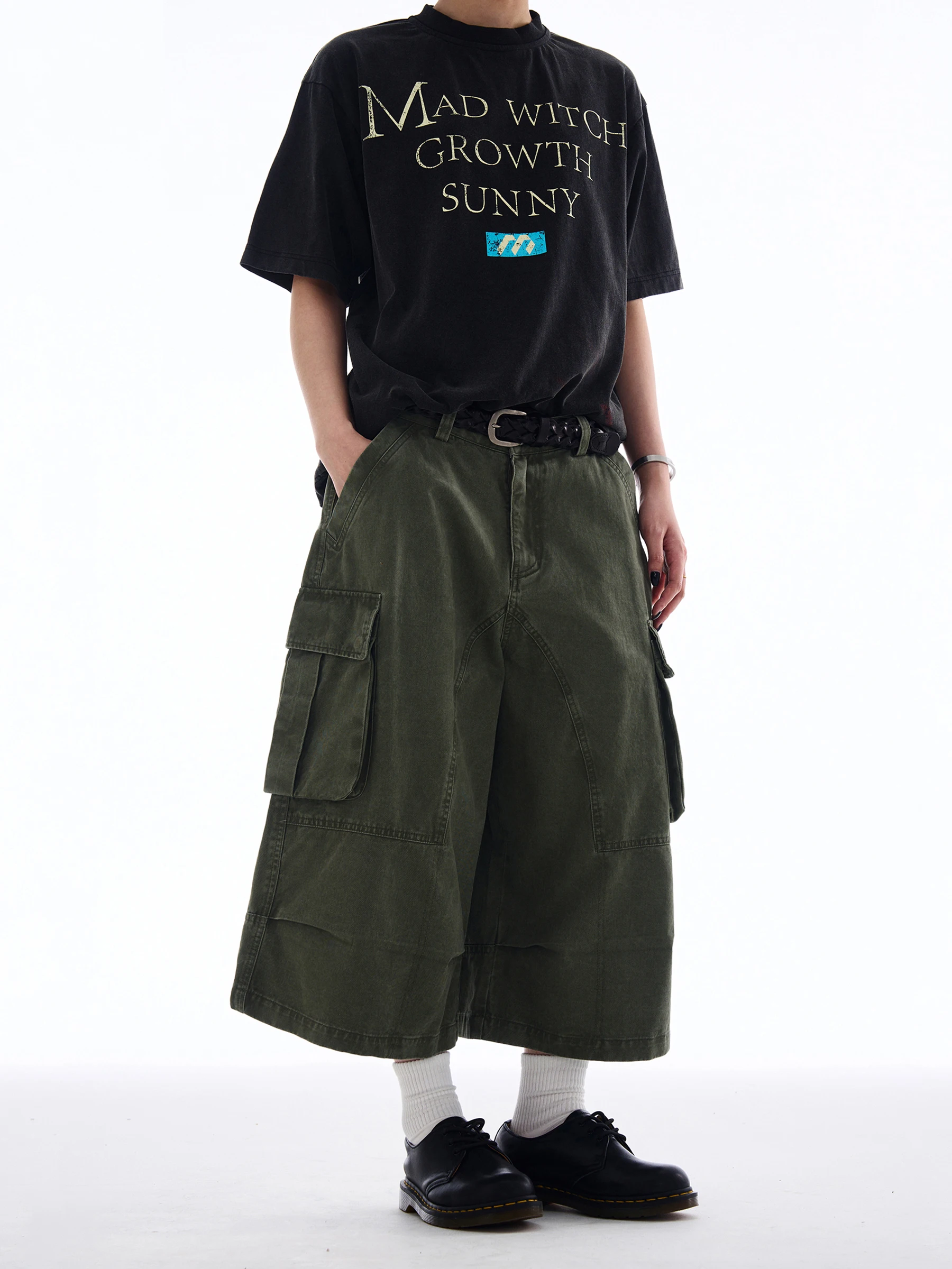 

MADWITCH Summer American Streetwear Vintage Workwear Shorts Loose Casual Multi-Pocket Seven-Foot Pants for Men And Women