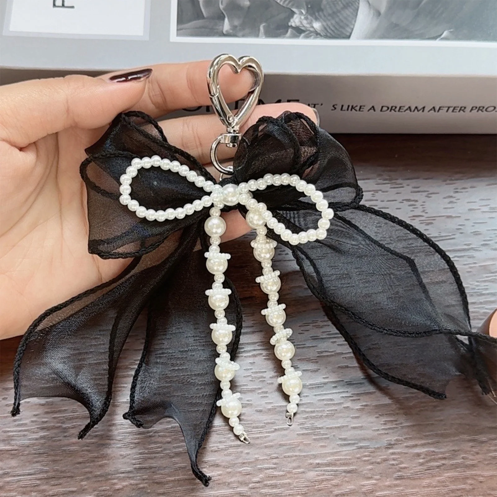 Sweet Bows Beaded Keychain Double Bows Beaded Key Rings Ribbon Pendant Bag Hanging Pendant Fashion Bags Keychain Accessories