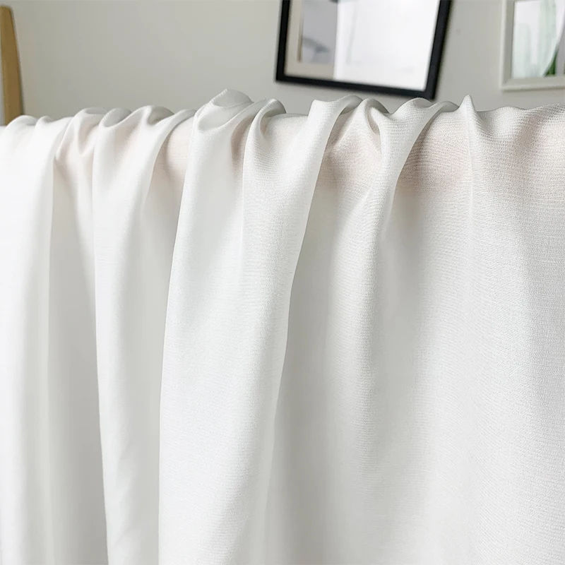 100% Silk Material Crepe De Chine Fabric Weight 12 to 40 Momme For Choice Nature Silk Fabric