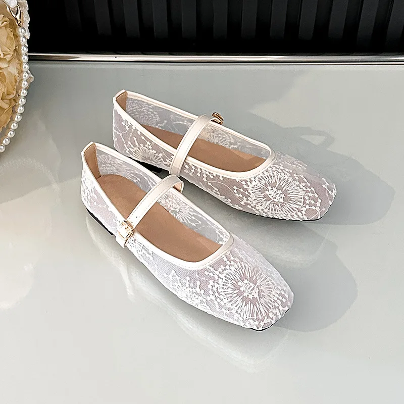 

New Women's Mary Jane Shoes Exquisite Air Mesh Embroidery Casual Shoes for Woman Fashion Flat Shoe Designer Shoes Zapatos Mujer