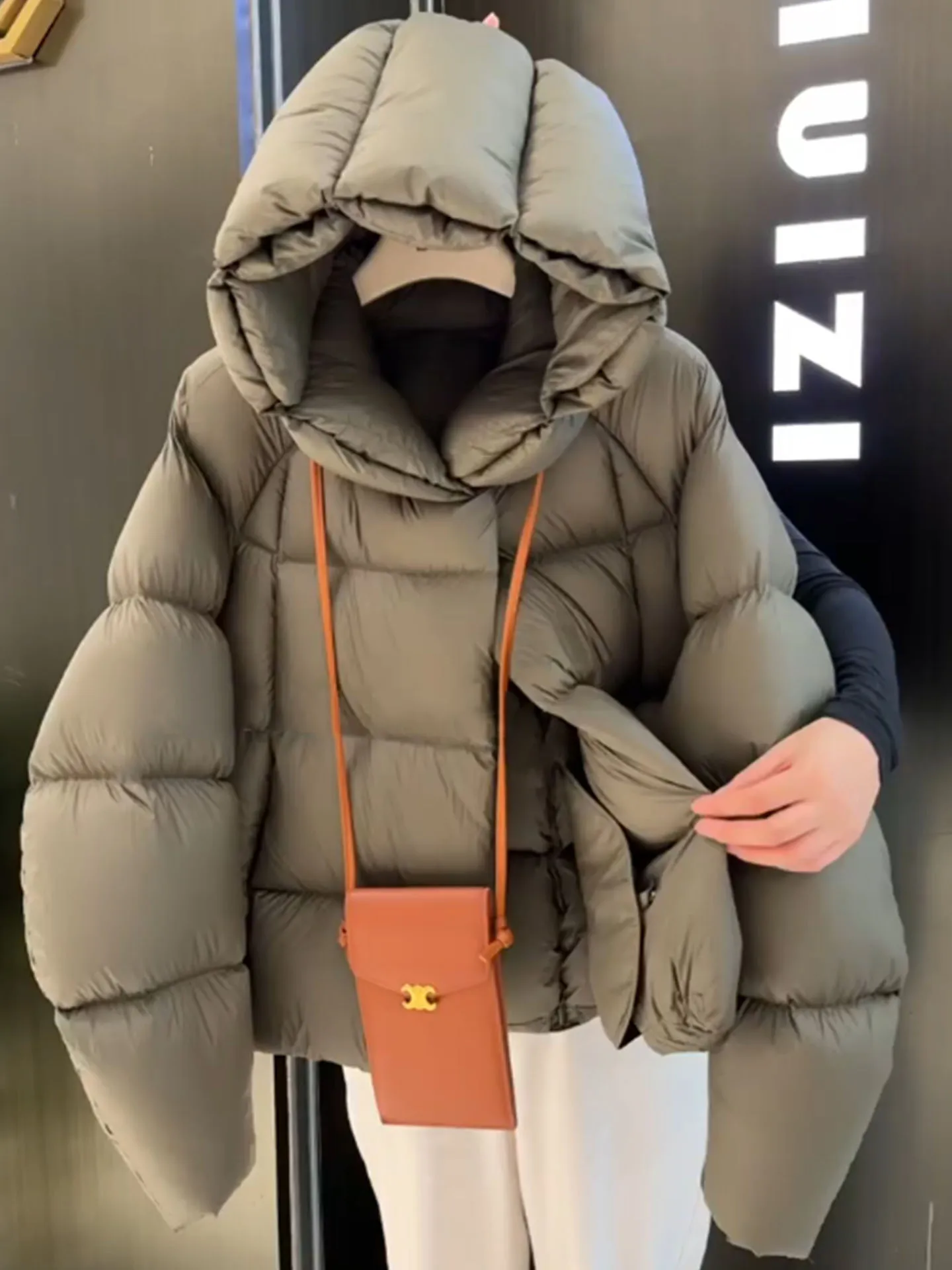 Unique een ort Puffer Jaet Women's 2025 Winter New Sle Hooded Bread Coat Small Size Outerwear Sli Commute Sle