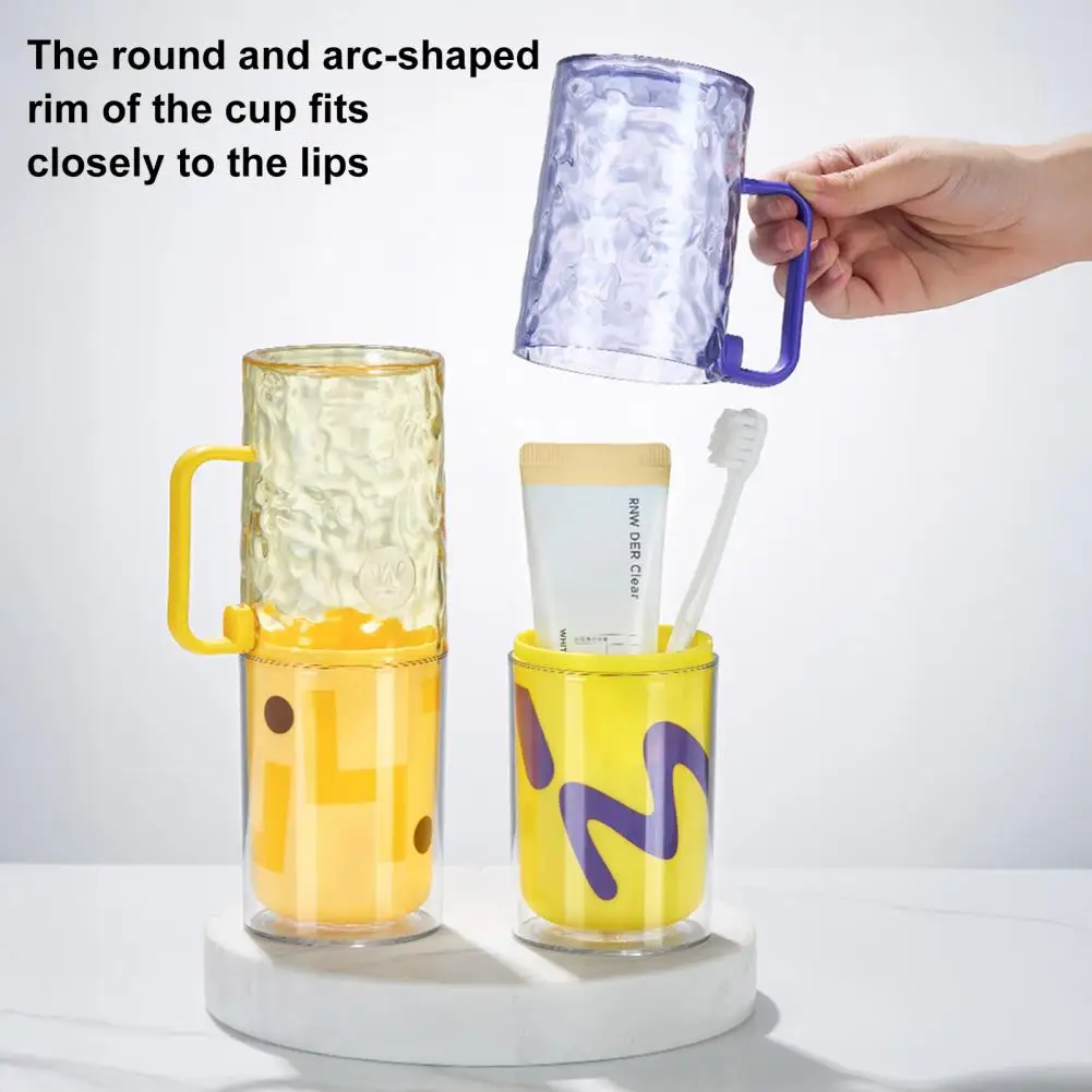 Mouthwash Cup with Round Curved Mouth Split Design Mouthwash Cup Mouthwash Cup 3-in-1 Portable Travel Split Container Compact