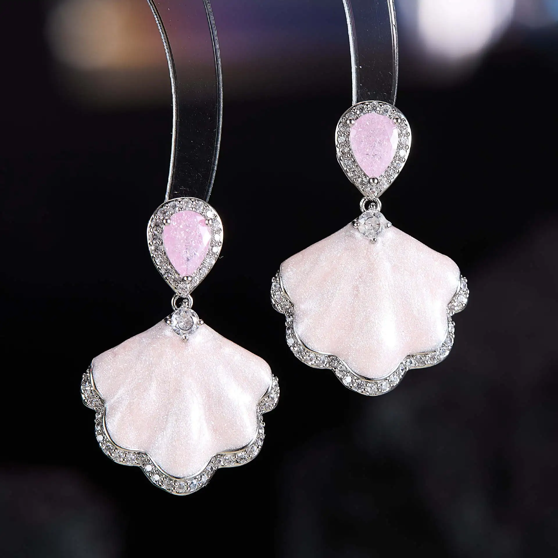 Chinese Style Retro Enamel Drip Oil Fan-shaped Earrings Niche Light Luxury High-end Versatile 925 Silver Needle Earrings