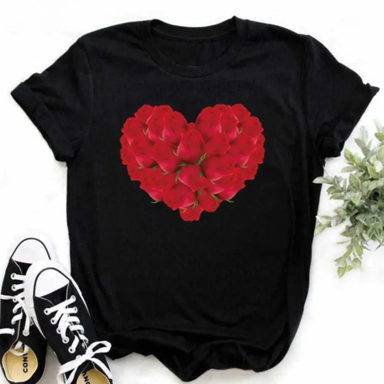 New Finger Heart Women T-shirt Top Korean Ulzzang Graphic Tees Fashion Short Sleeve T Shirts 90s Girls Black Woman Clothing tee