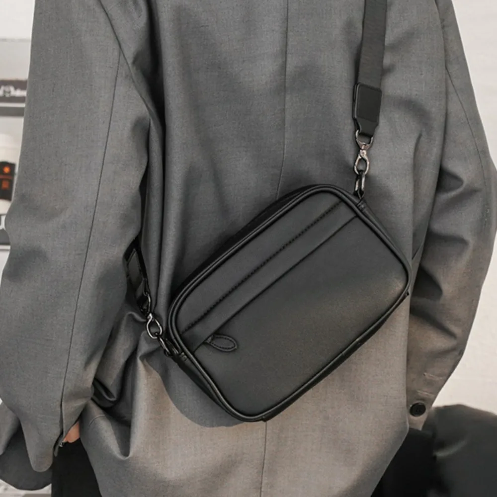 

Simple PU Leather Men's Crossbody Satchel Black Multi-pocket Messenger Bag Casual Waterproof Male Sling Bag Travel