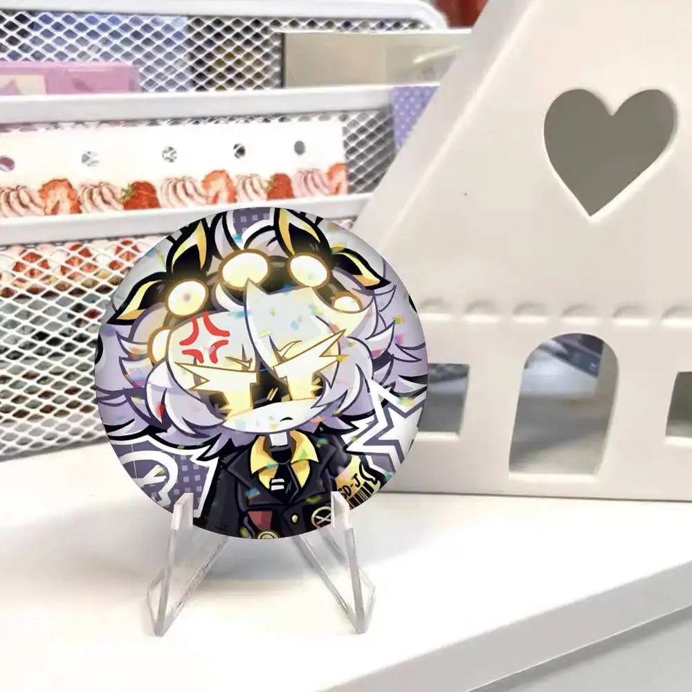Serial Designation V M-Murder D-Drones 25 32 44 58 75mm Badges Personalized Round Brooches Pins Accessory Gift