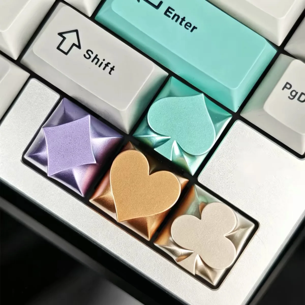 Custom Poker Card Keycaps Mechanical Keyboard with Metal 3D Arrow Keys, Magnetic Switch Alloy Keys