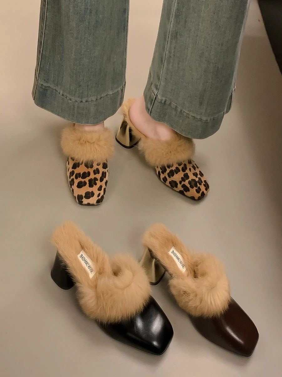 Shoes Woman's Slippers Fur Flip Flops Heeled Mules Luxury Slides Cover Toe 2024 Plush High Designer Leopard Microfiber Rubber wi