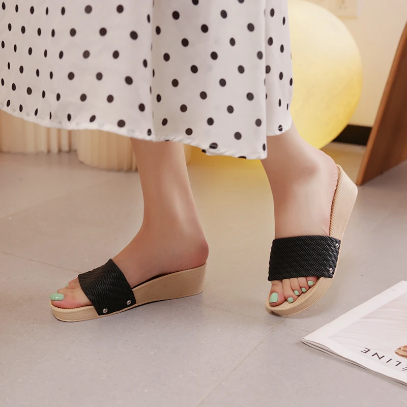 2024 New Trend Summer Women's Sandals Wedge Words Over Counter High Women's Sandals Fashionable and Comfortable Women's Sandals