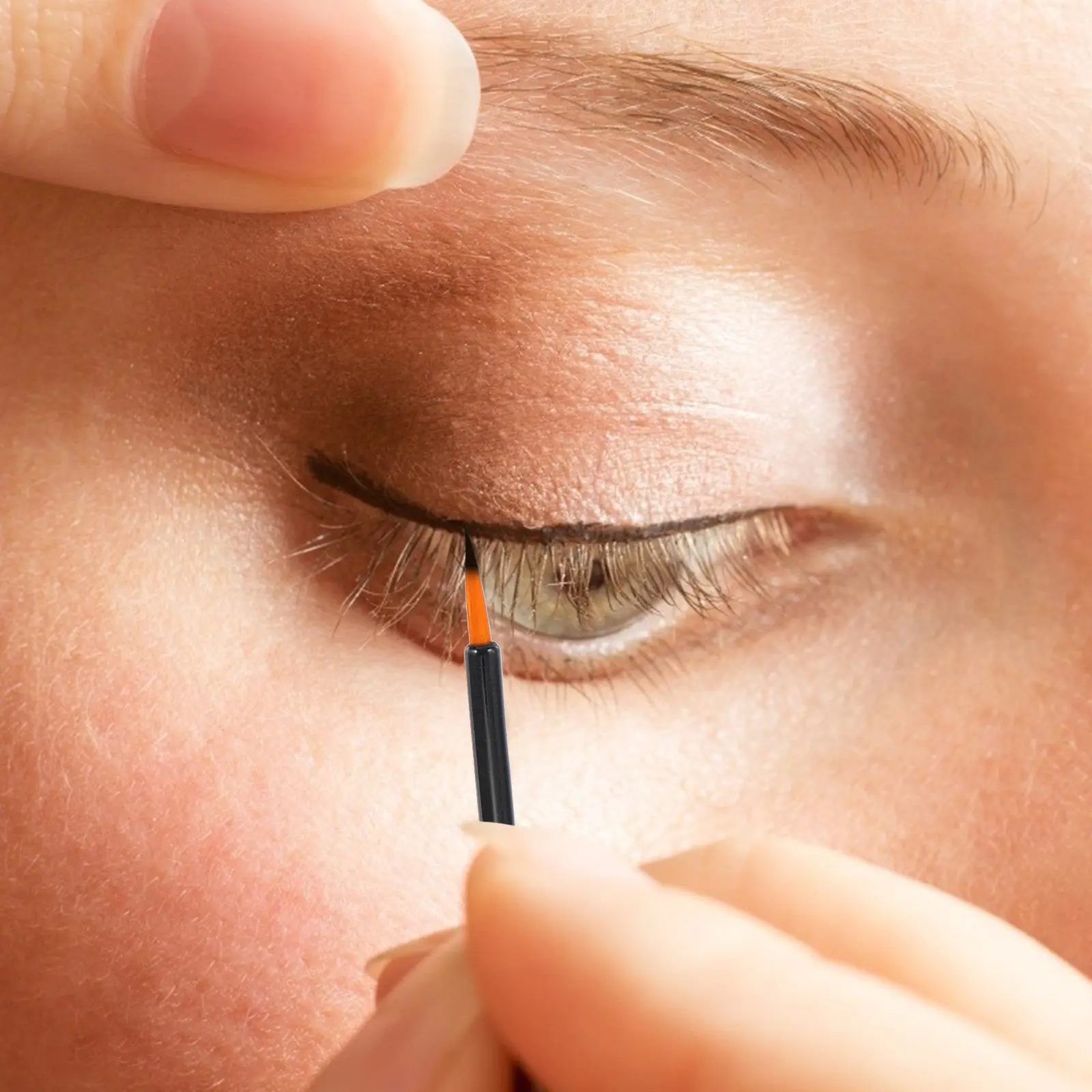 100 Stück Einweg-Eyeliner-Pinsel Faser-Applikator Make-up Augenwerkzeug für Gleichmäßige Linien Sicherer Tragbarer Eyeliner-Pinsel