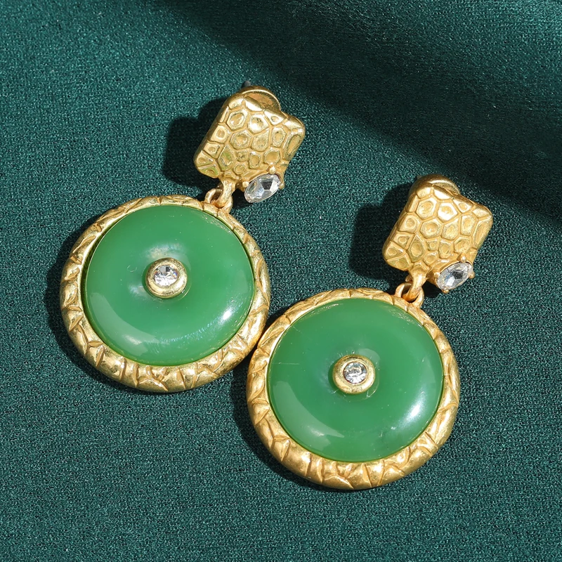 

Vintage Green Drop Earrings Jade Natural Stone Pendant Chinese Style Round Design Jewelry Antique Gold Plated Birthday Gifts