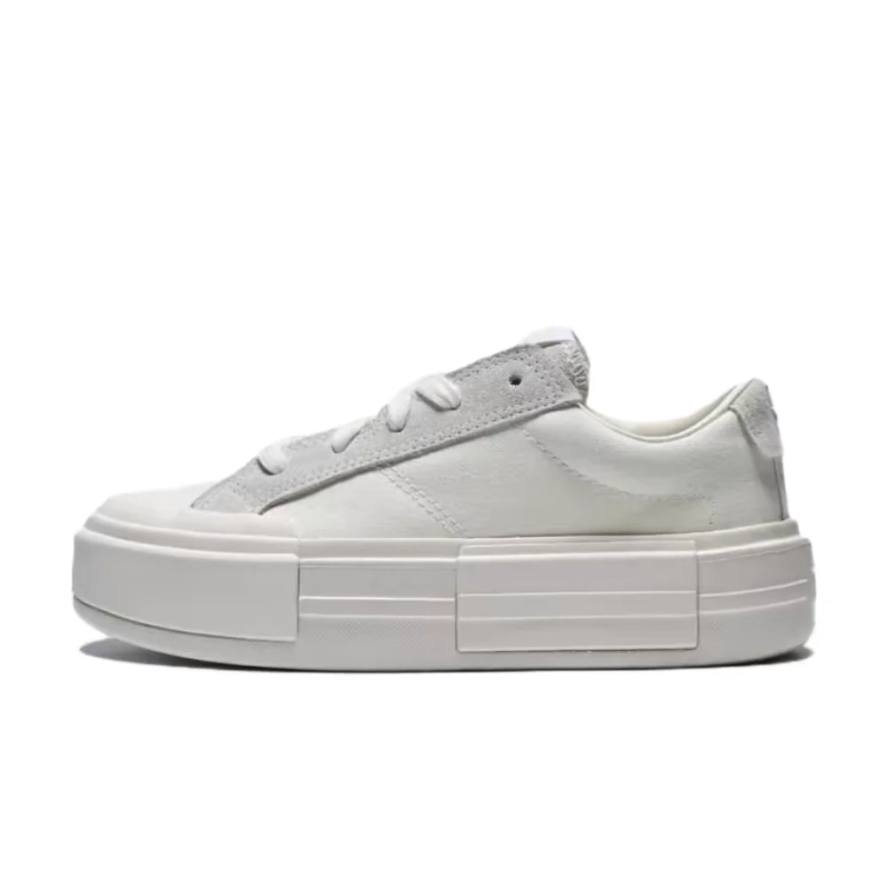 Converse Chuck Taylor SEASONAL Unisex Low-Top Canvas Sneakers  White, Comfortable Fit, Versatile & Classic Style A17681C