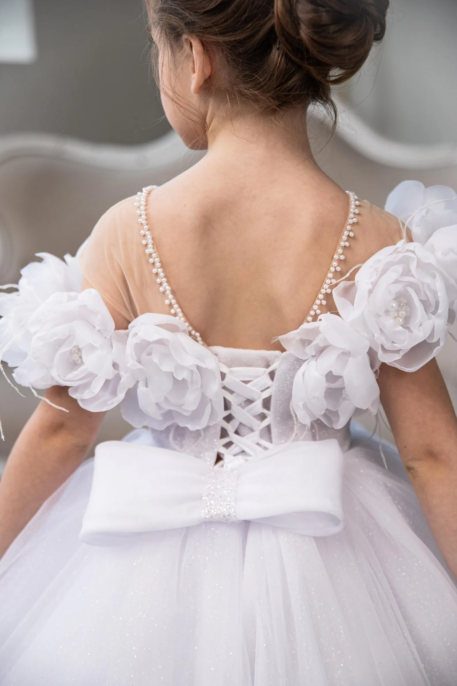 custom-luxury-flower-girl-dress-wedding-birthday-party-pageant-catwalk-off-shoulder-3d-floral-white-glitter-tulle-kids-gown-فسات