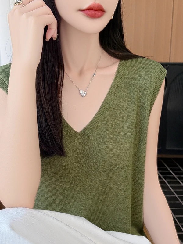 

Elegant V-Neck Knitted Vest Women's Summer Fashion Versatile Thin Base Cool Feeling Top Breathable Sleeveless Casual Loose Fit