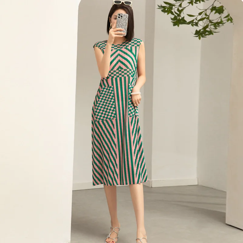 Miyake Pleated Round Neck Short Sleeved Striped Plaid Dress Summer Casual Versatile Fashion Women's Clothing