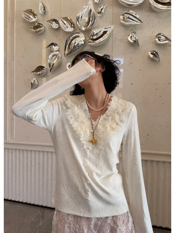 

plus Size Lace Top V-Ne Versatile Spring Faion for Plump Women MoNvKiKiPlus Magic Witch plus Size Micro Fat Spring Sle