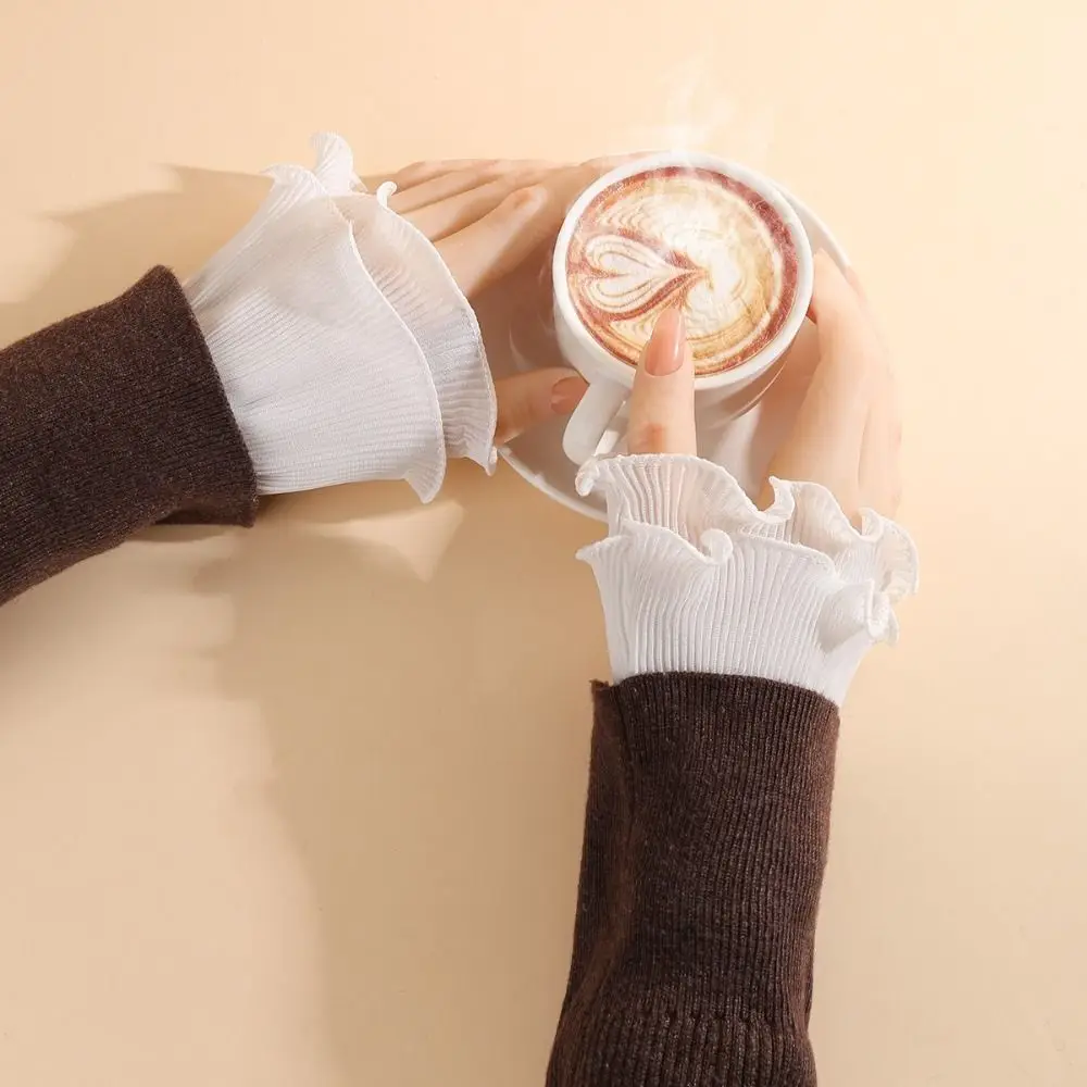 جديد متعدد الطبقات كشكش وهمية الكفة انفصال أبيض أسود كاذبة الأكمام الأصفاد الدانتيل الكفة