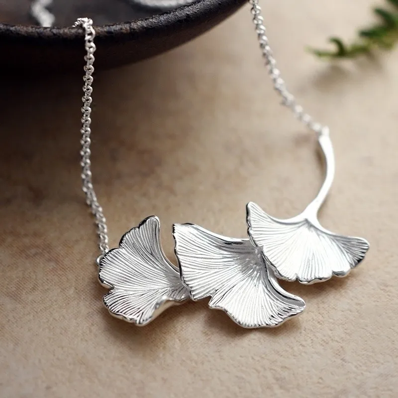 New Hot Sale 925 Sterling Silver Handmade Three Ginkgo Biloba Leaves Clavicle Chain Necklaces For Women Girl XN239