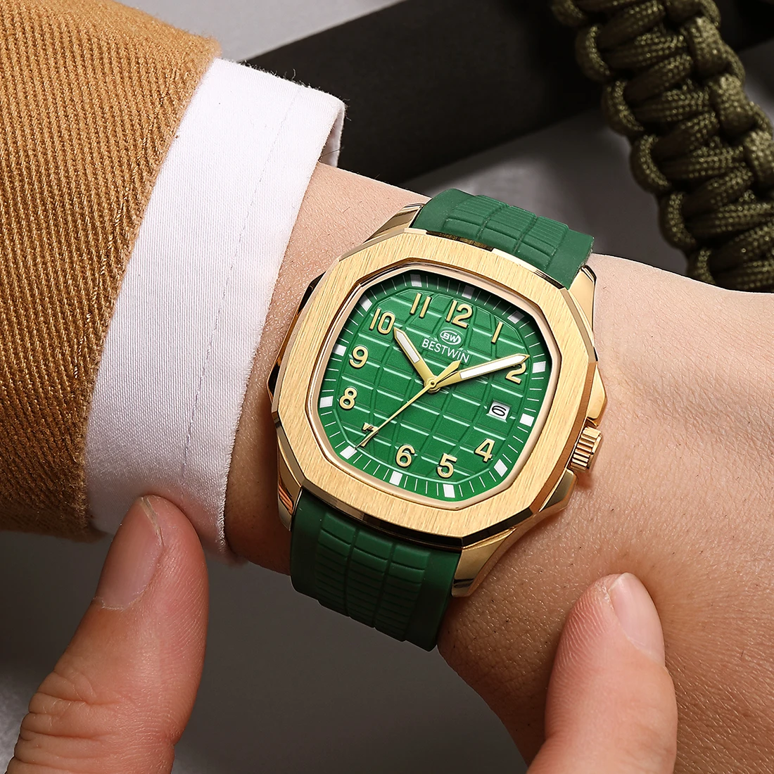 Luxury Men Watch Square Green Gold Dial Men\'s Quartz Sports Wristwatch Rubber Strap Watches Business Man Stainless Steel Clock