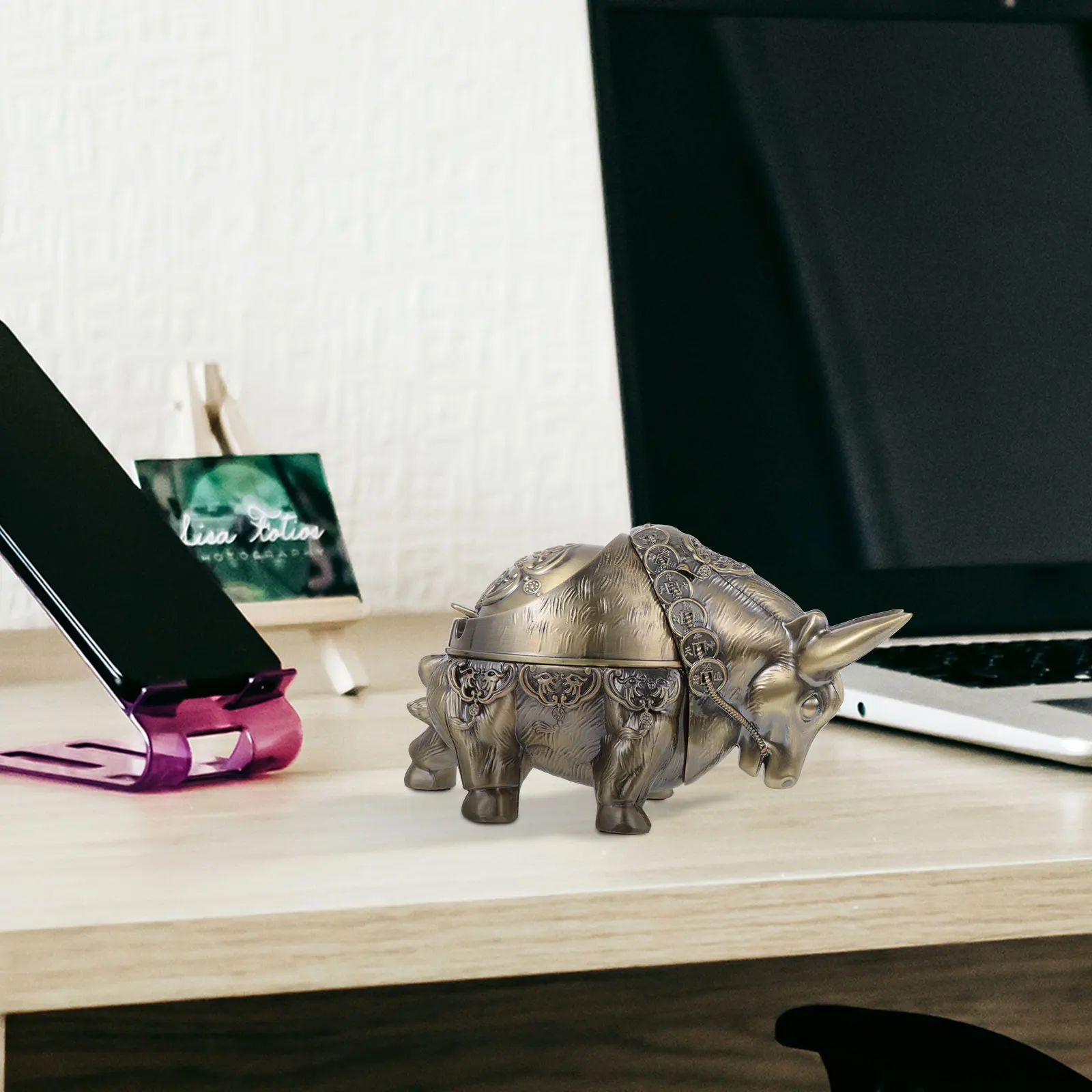 

Office Desk Decor Chinese Chimney Ashtray Cigarette Butt Container Household Creative Desktop Man