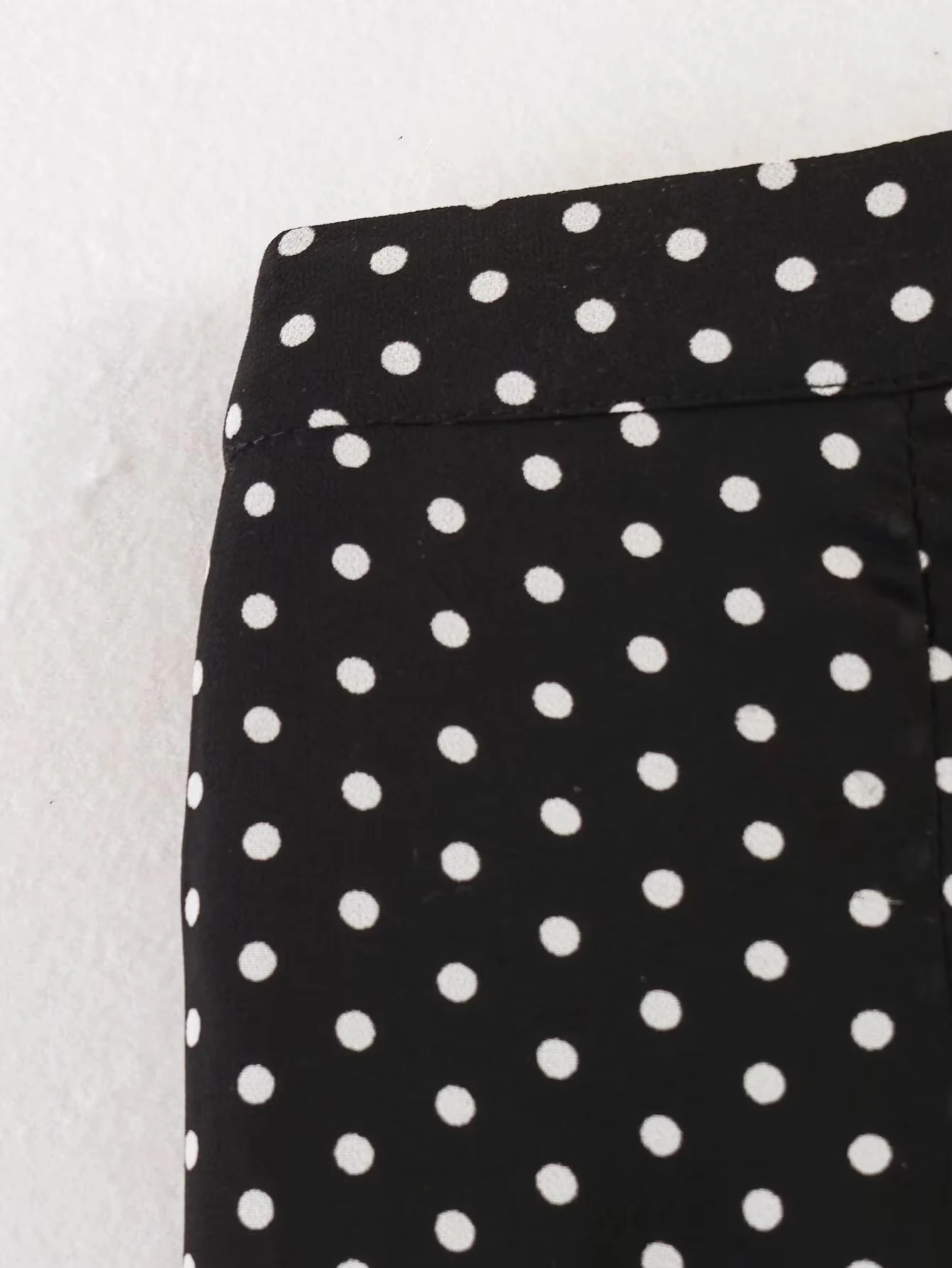 HH Damen Eleganter Polka-Dot-Print Rockanzug Langarm-Oberteil mit Schleife und Schnürung Schicker Plissierter Langer Rock 2026 Mode Streetwear – Detail 18