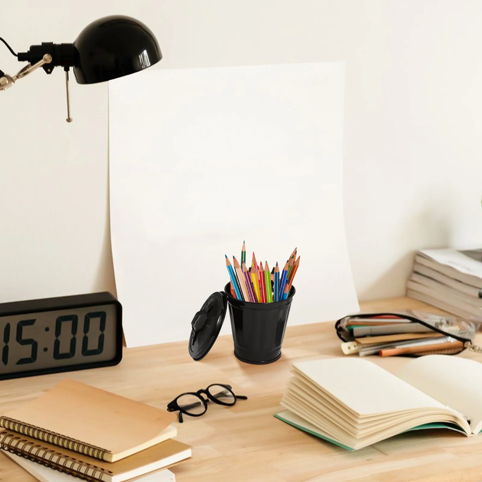 

1Pcs Creative Desktop Trash Can Small Covered Garbage Bin Lovely Waste Container Flower Pot Compact Trash Recycling Bin