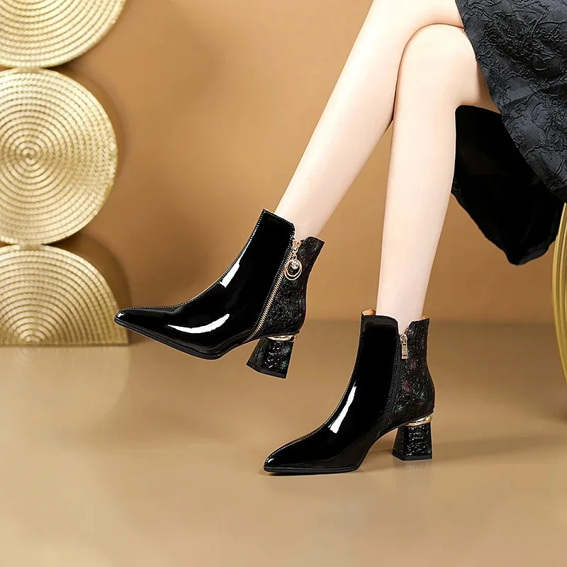 

Женские осенние ботинки на высоком каблуке с острым носком 2020, универсальные ботинки